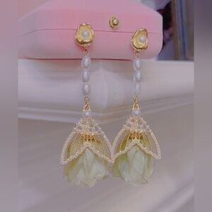 - Big Preserved  Rose  & Fresh water Pearl  Fishtail Earrings